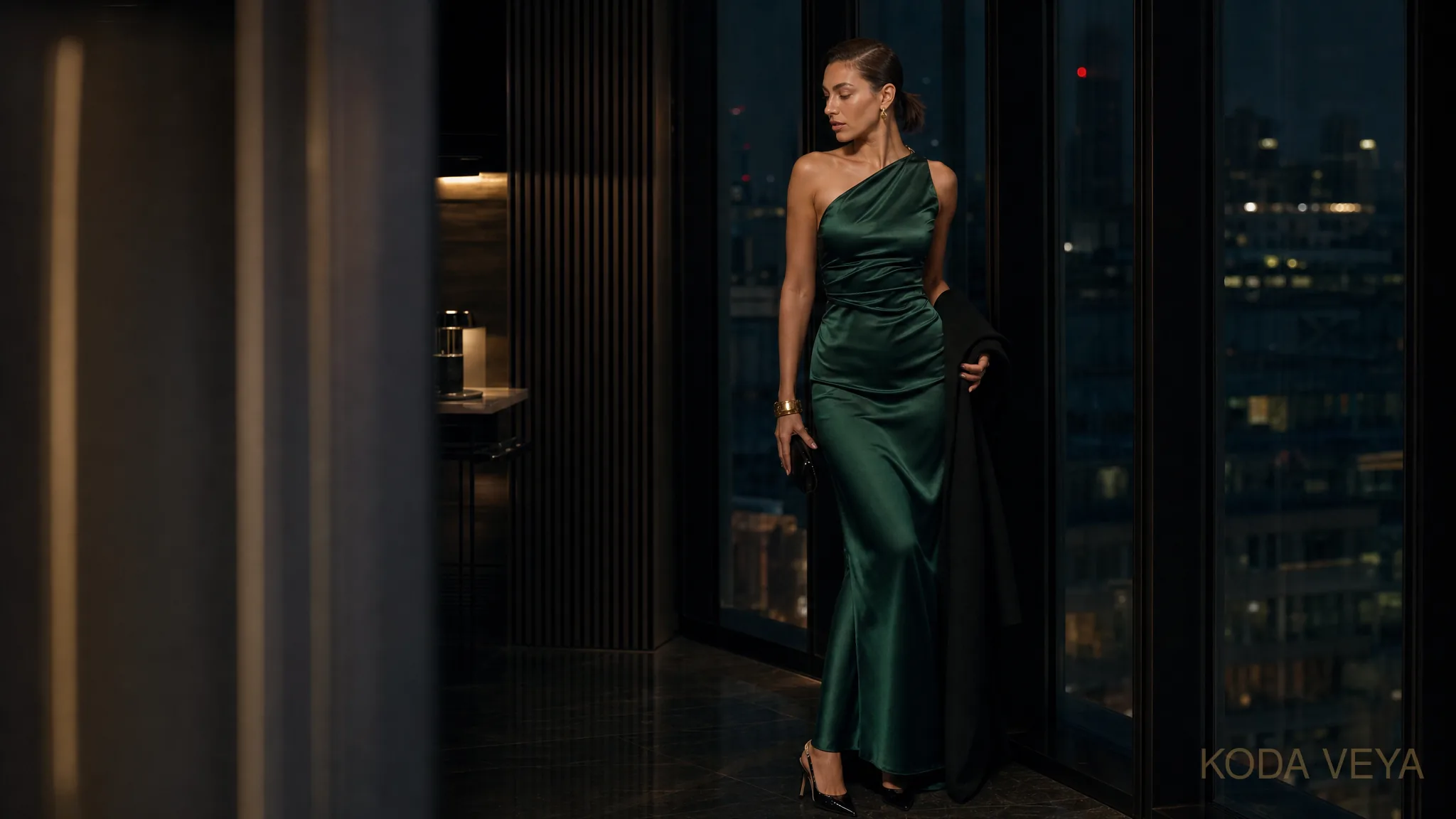 Koda Veya in emerald and black — The Colour Code, how to wear emerald and black