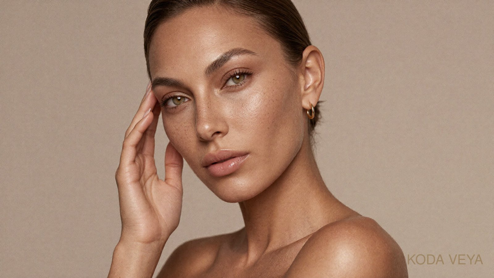 KODA, studio beauty portrait — Beauty, Without All the Fuss